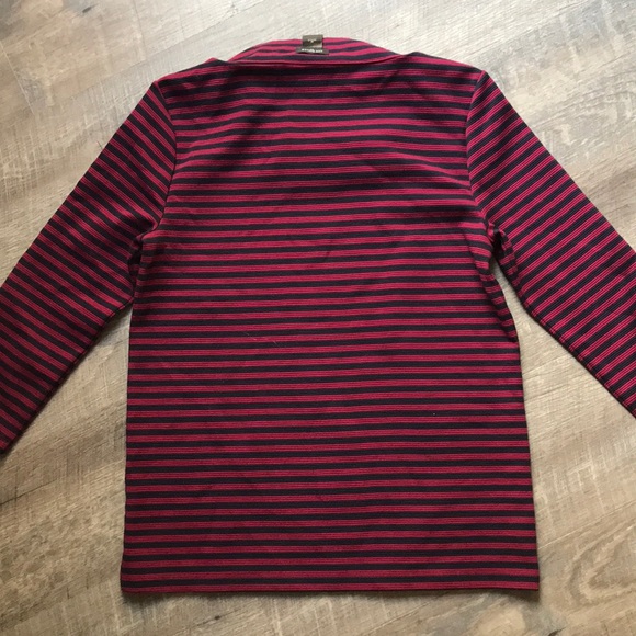 2 Tops - Picture 3 of 4